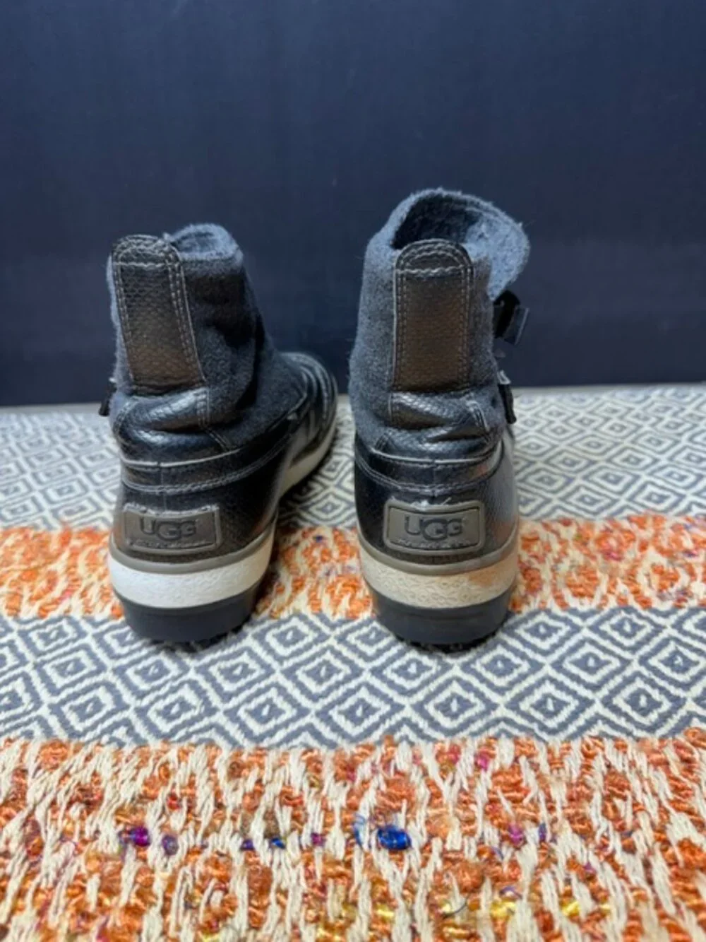 UGG Marrais Winter Boots Woman's Size 7